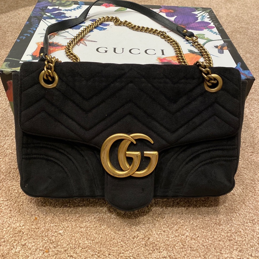 Gucci Marmont Matelasse Velvet large purse bag clutch chain black gold SOLD OUT!